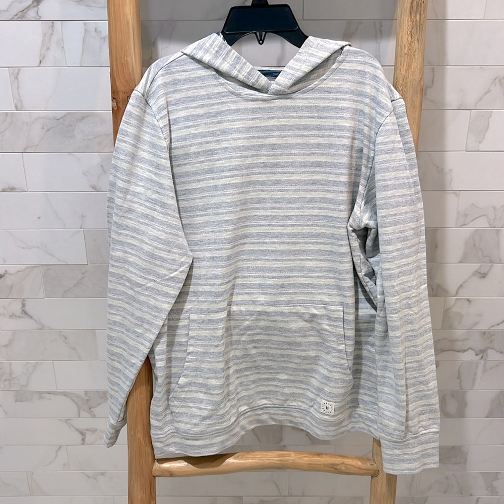 Men’s medium Link Soul hoodie